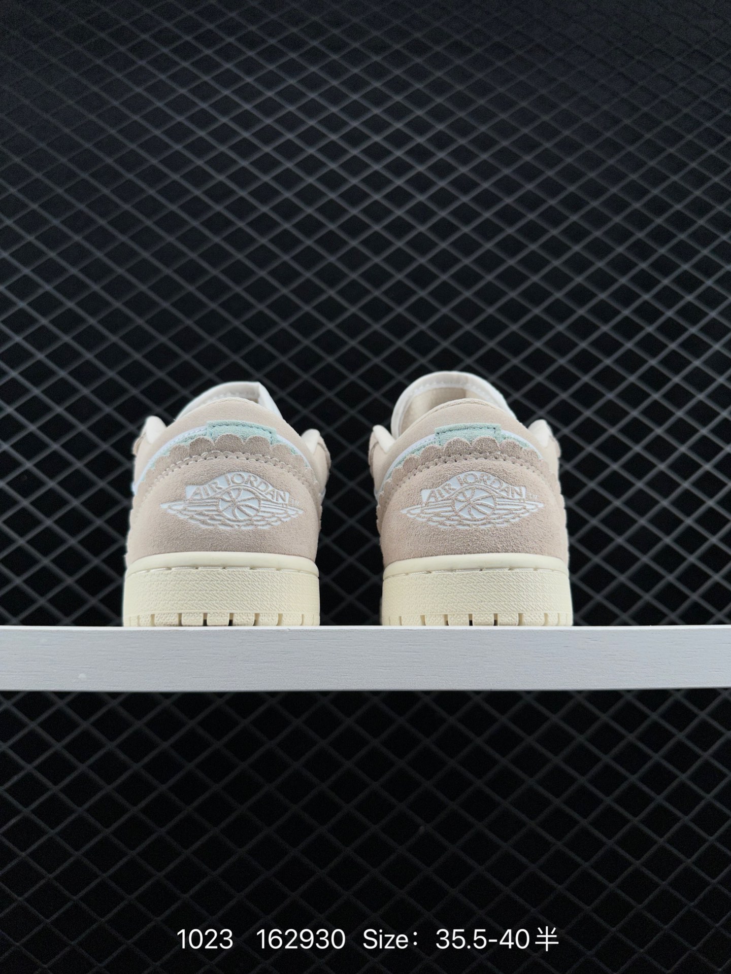 Air Jordan 1 Low AJ1